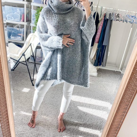 Free People Sweaters - ❤️SOLD❤️Free People Alpaca Funnel Turtleneck Soft